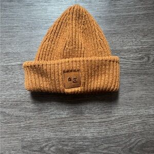 American Eagle Outfitters Women’s Brown Ribbed Beanie